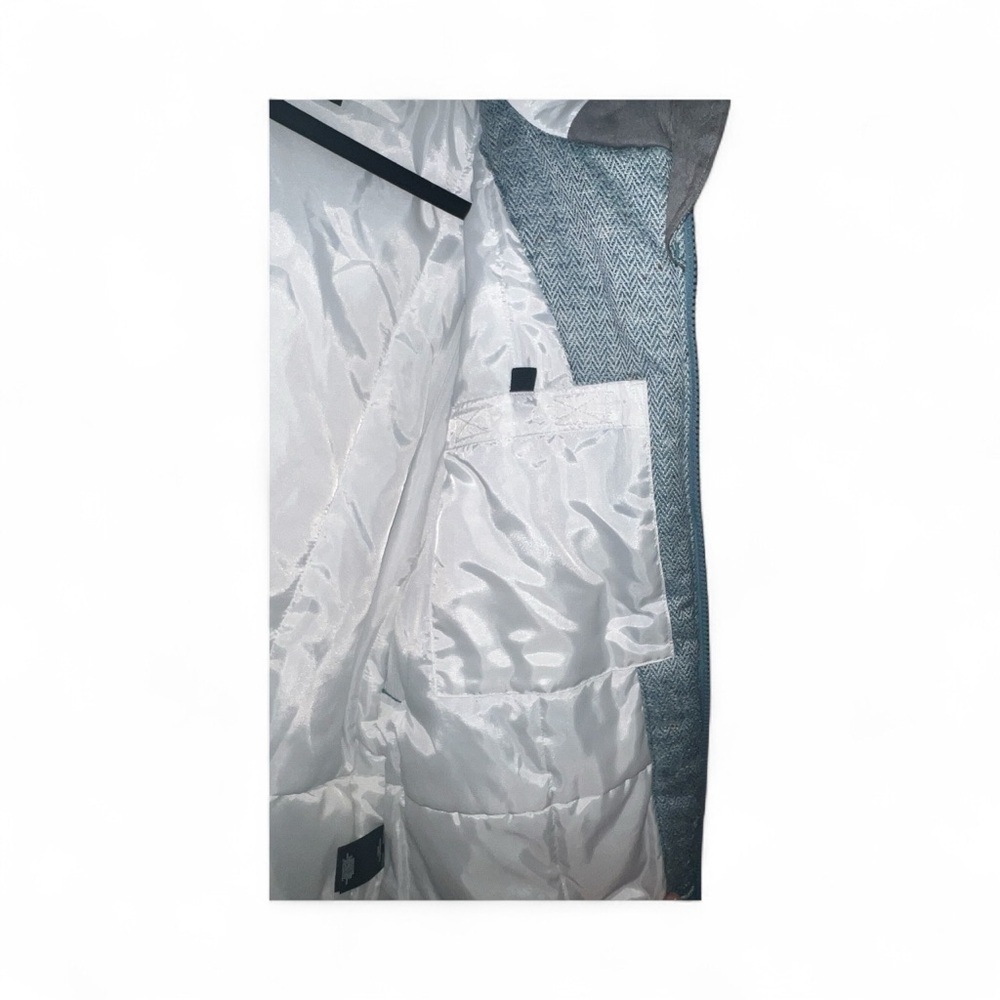 Roxy Limited 5000 Ski/Snowboard Outdoors Jacket - Picture 6 of 16
